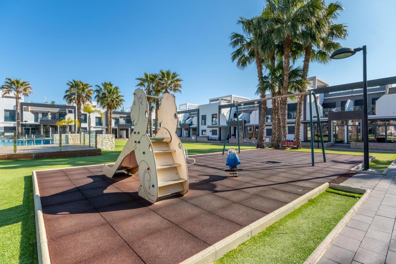 Oasis 3